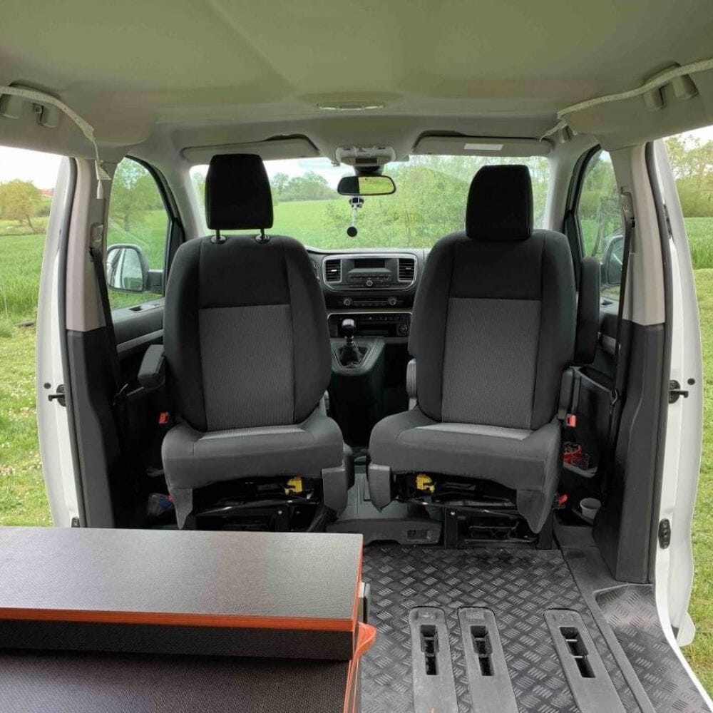 Base tournante double banquette Kiravans - VW T4 (UE - Conduite à gauc